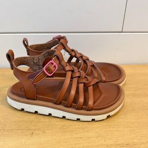 Girls 🎀Brown Kids Sandals with Pink Accents